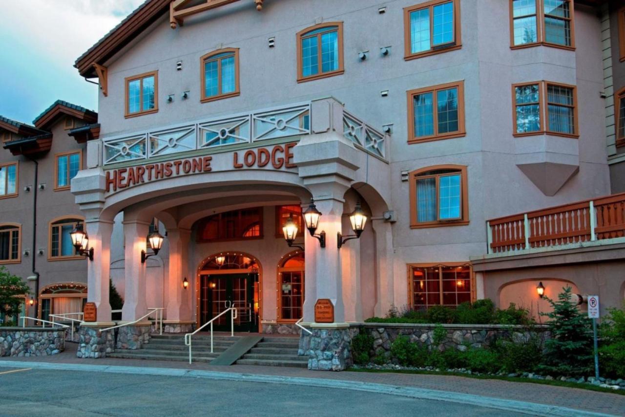 Hearthstone Lodge And Hotel By Bear Country Sun Peaks Exterior photo