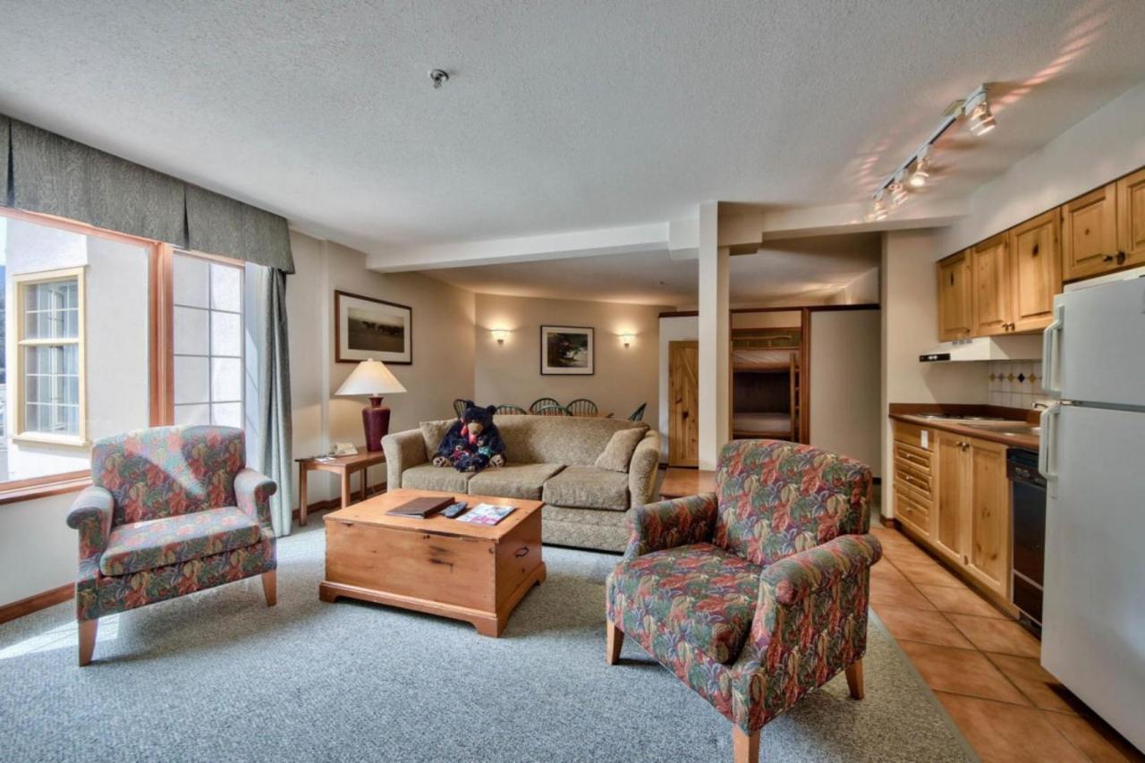 Hearthstone Lodge And Hotel By Bear Country Sun Peaks Exterior photo